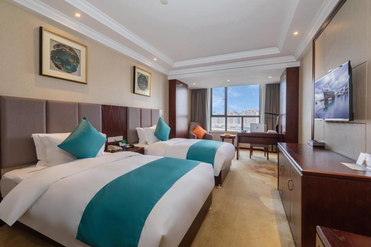 Huzhou Wealth Hotel Exterior foto