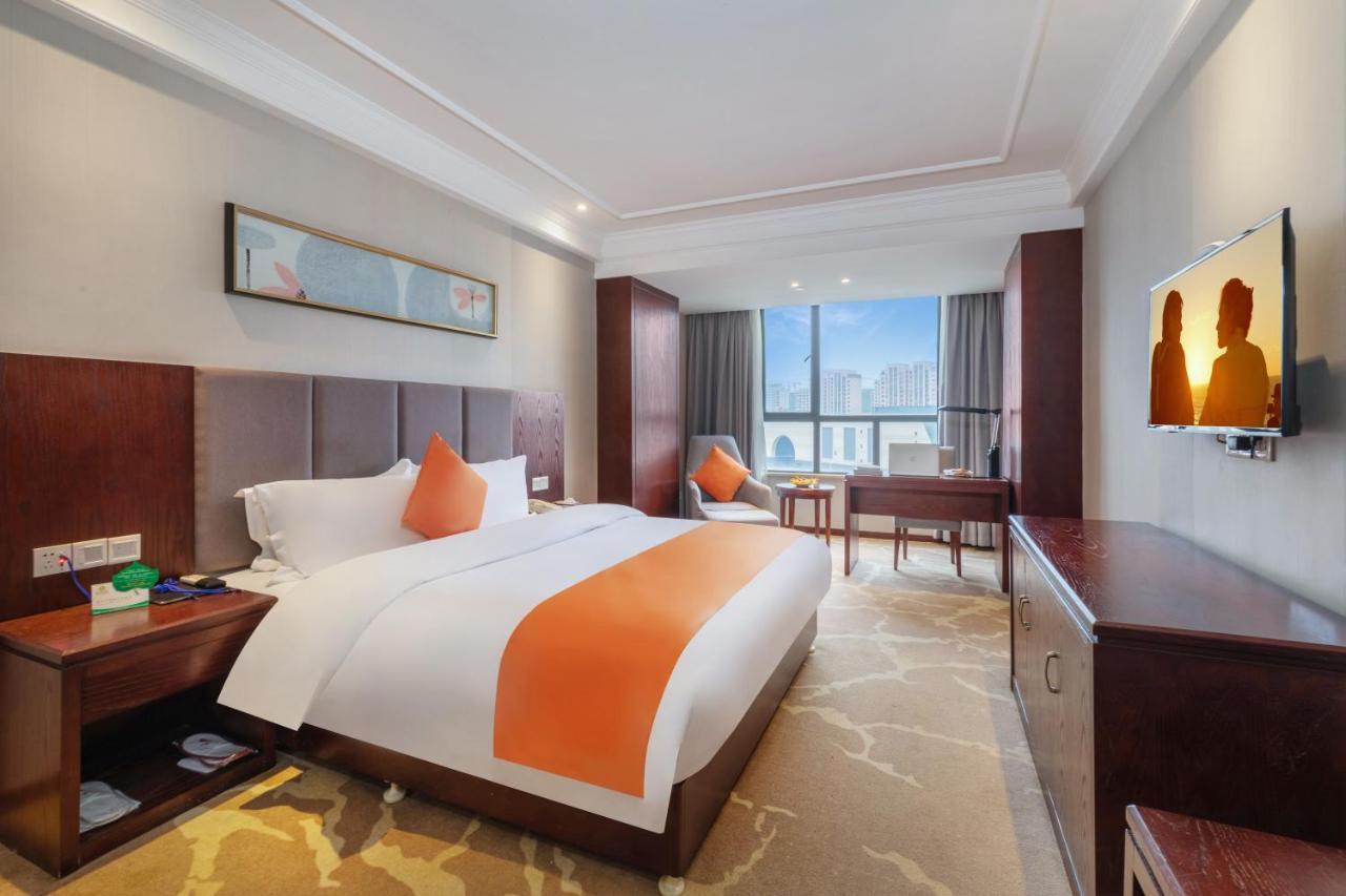 Huzhou Wealth Hotel Exterior foto