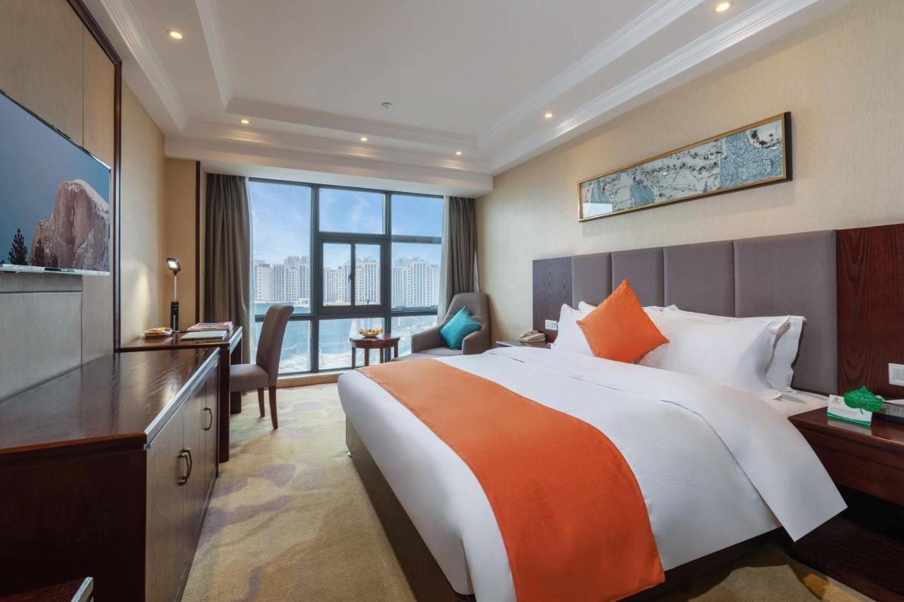 Huzhou Wealth Hotel Exterior foto