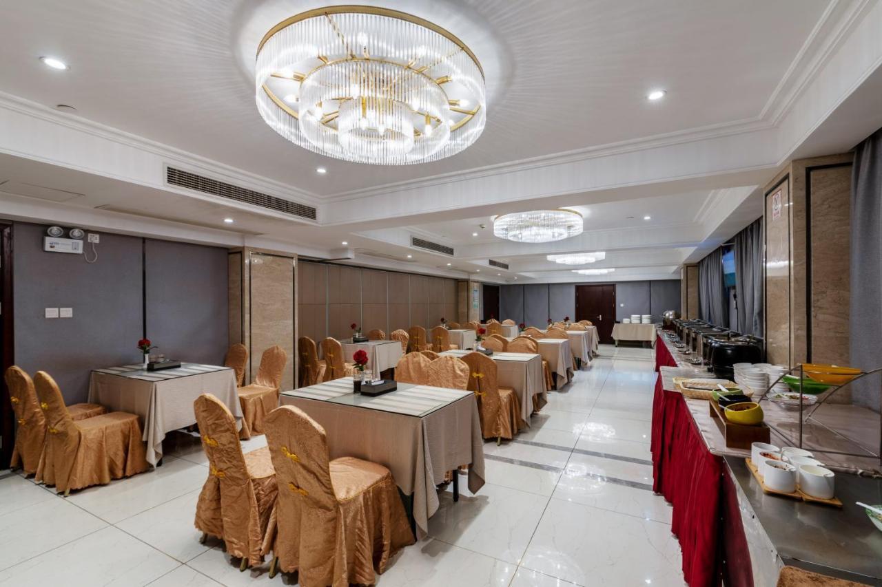Huzhou Wealth Hotel Exterior foto